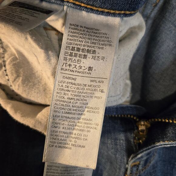 Vintage Y2K Levi Strauss & Co. 16M W33 L32 Blue Classic Bootcut Jeans [0451] - Picture 9 of 12